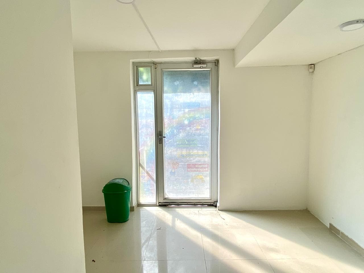 Casa Esquinera de 3 Pisos en El Lido — foto 4