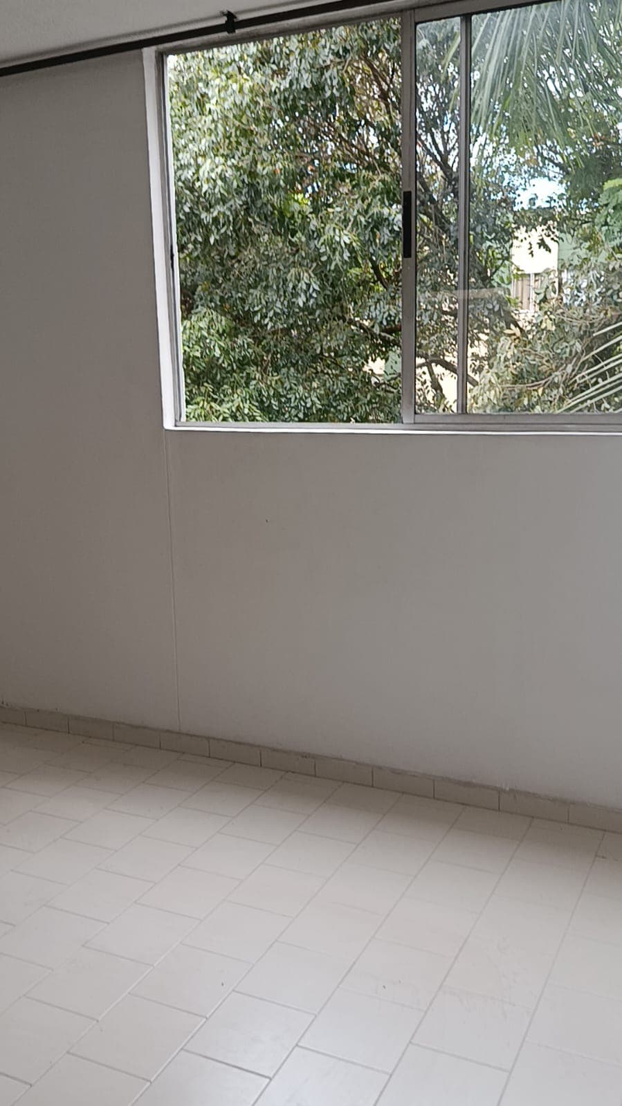 Apartamento Piso 5 en U.R. Lindaraja – El Refugio — foto 9